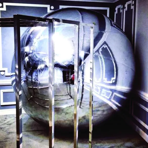 Decoration gonflable suspendue